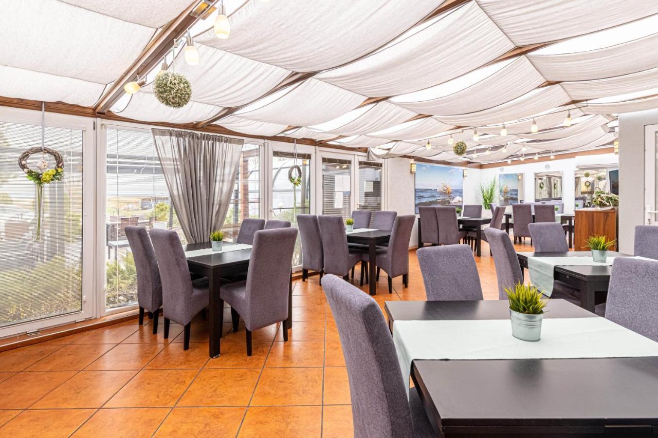 Hotel Krynica Krynica Morska Ngoại thất bức ảnh